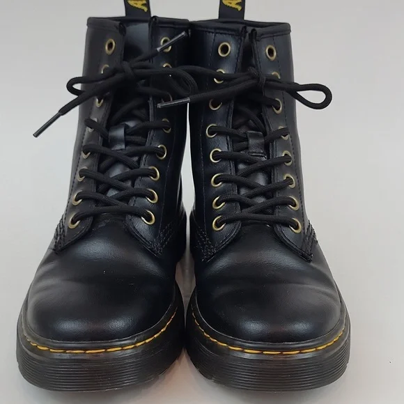NWOB Dr. Martens Zavala Black Boots Women's size 6 / EU 37 - Picture 3 of 11